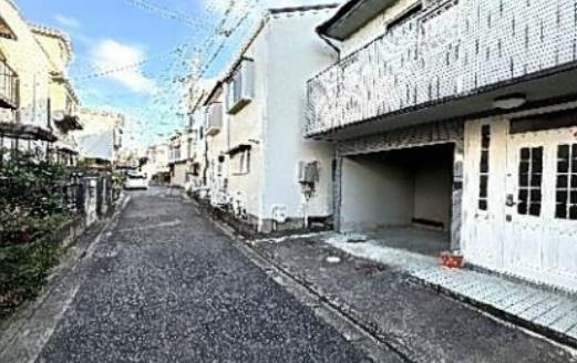 京都市伏見区深草西出町の中古一戸建