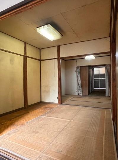 京都市西京区嵐山茶尻町の中古テラスハウス