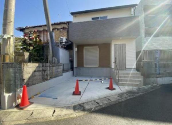 大津市一里山４丁目の中古一戸建