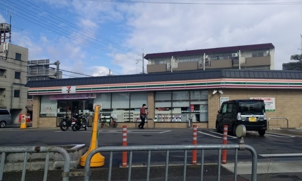 京都市右京区西京極浜ノ本町の土地(セブンイレブン西京極運動公園店)