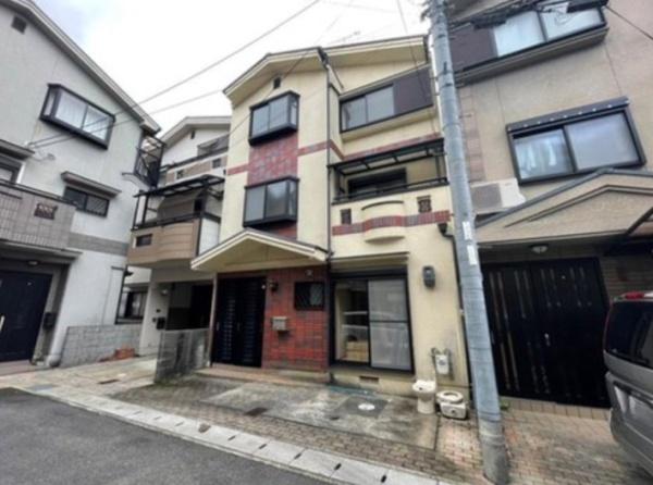 京都市右京区太秦海正寺町の中古一戸建