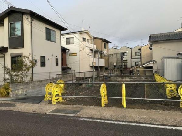 京都市山科区北花山中道町の土地