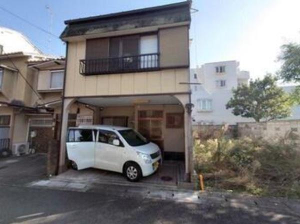 京都市右京区嵯峨朝日町の中古テラスハウス