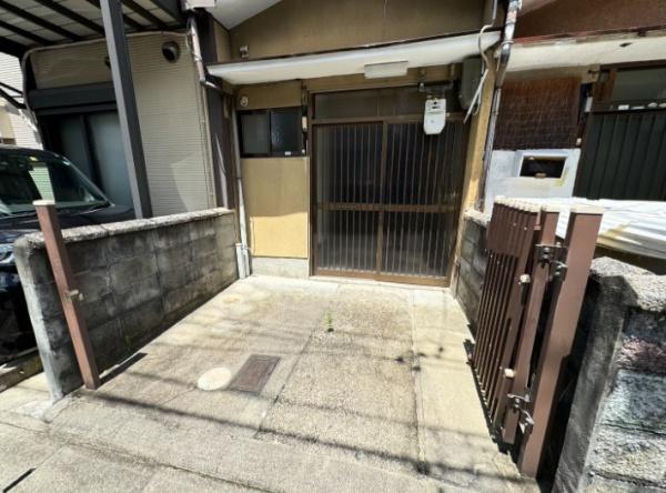 京都市伏見区桃山町丹後の中古テラスハウス