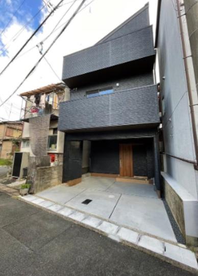 京都市伏見区羽束師鴨川町の新築一戸建