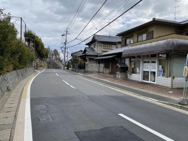 京都市右京区音戸山山ノ茶屋町の中古一戸建て