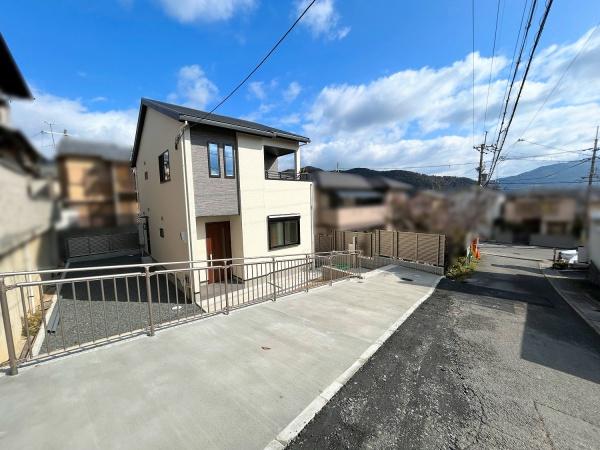 京都市山科区御陵岡ノ西町の中古一戸建て