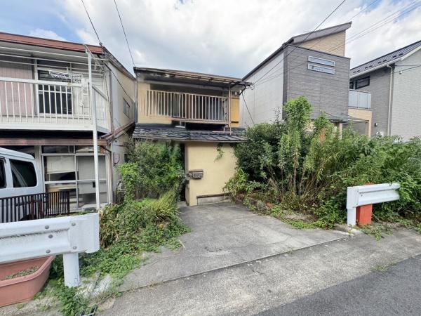 京都市山科区栗栖野打越町の中古一戸建て