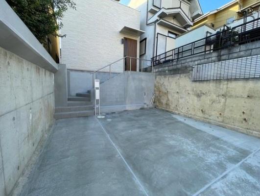 京都市伏見区深草大亀谷古御香町の新築一戸建