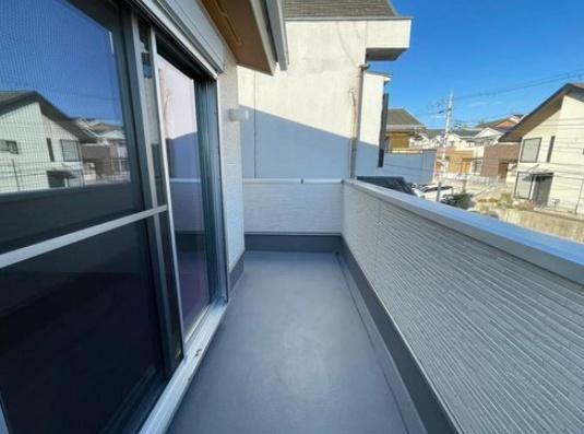 京都市伏見区深草大亀谷古御香町の新築一戸建