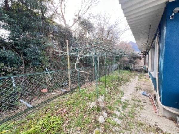 大津市南小松の中古一戸建て