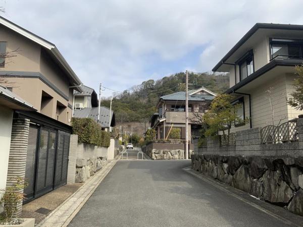 京都市西京区御陵大枝山町１丁目の中古一戸建て