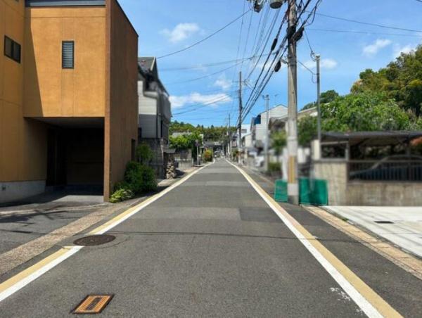 京都市伏見区桃山町泰長老の土地