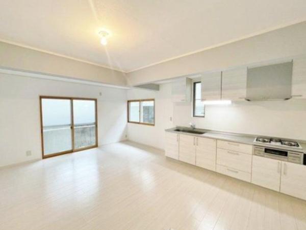 京都市西京区大原野西竹の里町１丁目の中古テラスハウス