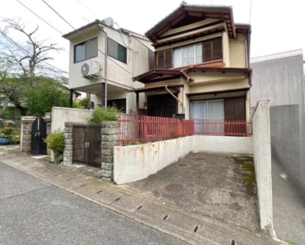 京都市山科区川田御出町の中古一戸建