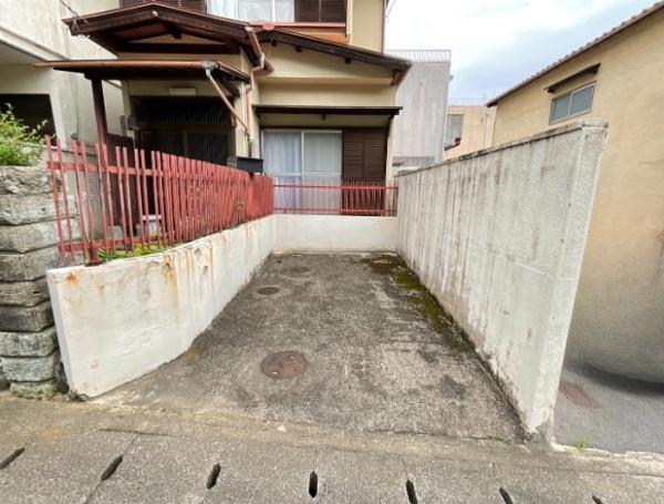 京都市山科区川田御出町の中古一戸建て