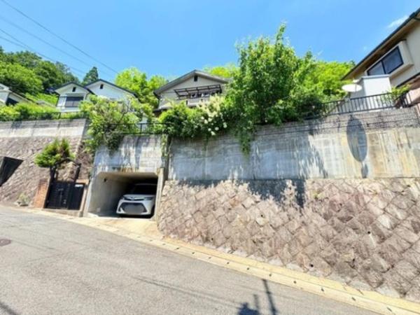 京都市右京区梅ケ畑高鼻町の中古一戸建