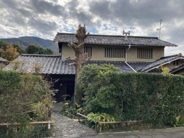 京都市山科区小山北林町の中古一戸建
