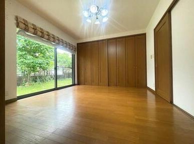 京都市西京区御陵大枝山町１丁目の中古一戸建て