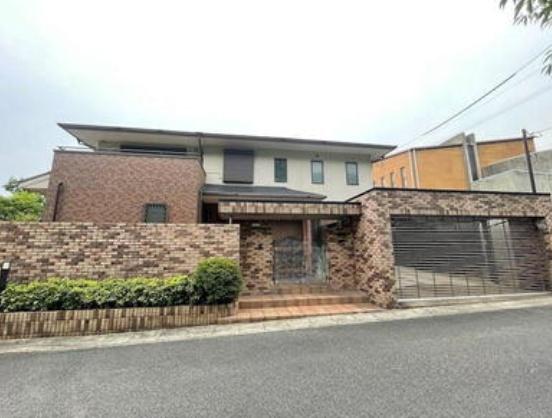 京都市西京区御陵大枝山町１丁目の中古一戸建