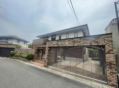 京都市西京区御陵大枝山町１丁目の中古一戸建