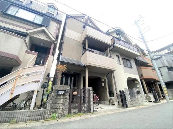 京都市伏見区羽束師菱川町の中古一戸建