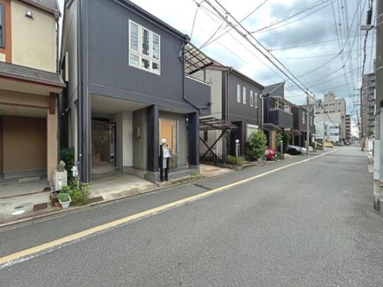 京都市下京区猪熊通五条上る柿本町の中古一戸建