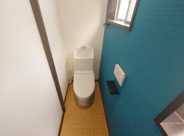 大津市南小松の中古一戸建て
