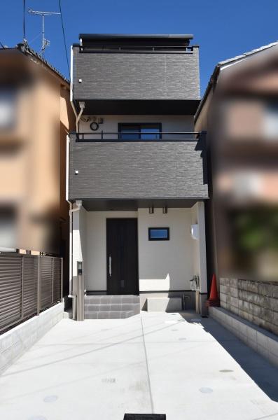 京都市右京区西京極東衣手町の新築一戸建