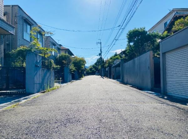 大津市石山寺２丁目の中古一戸建て
