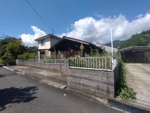 大津市南小松の中古一戸建て