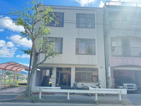 京都市山科区西野山射庭ノ上町の中古一戸建