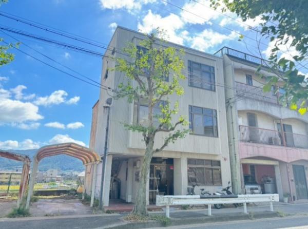 京都市山科区西野山射庭ノ上町の中古一戸建