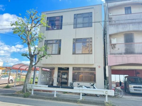 京都市山科区西野山射庭ノ上町の中古一戸建