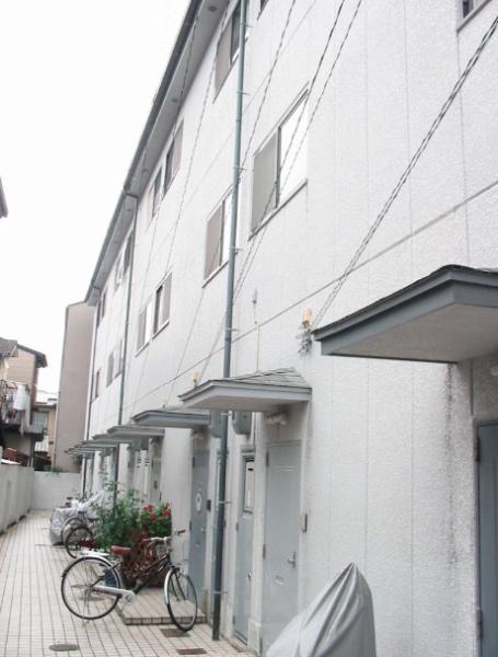 京都市右京区梅津上田町の中古テラスハウス