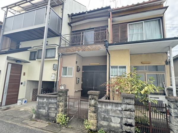 京都市右京区嵯峨広沢御所ノ内町の中古テラスハウス