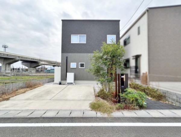 大津市下阪本２丁目の中古一戸建
