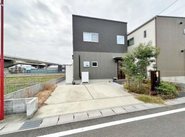 大津市下阪本２丁目の中古一戸建
