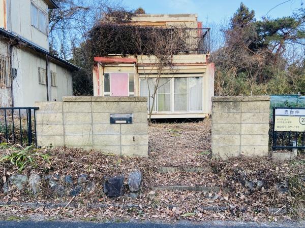 大津市南小松の中古一戸建
