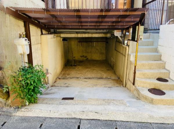 京都市山科区大塚元屋敷町の中古一戸建て