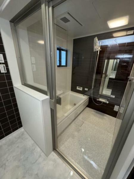 京都市右京区太秦藤ケ森町の新築一戸建