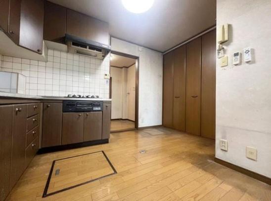 京都市南区西九条島町の中古一戸建て