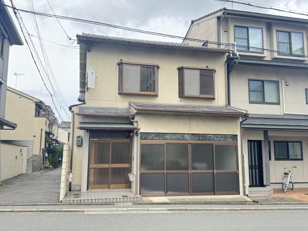 京都市中京区聚楽廻西町の中古一戸建て