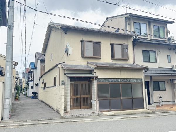 京都市中京区聚楽廻西町の中古一戸建て