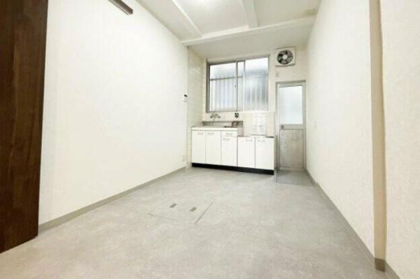 京都市山科区西野大鳥井町の中古一戸建て