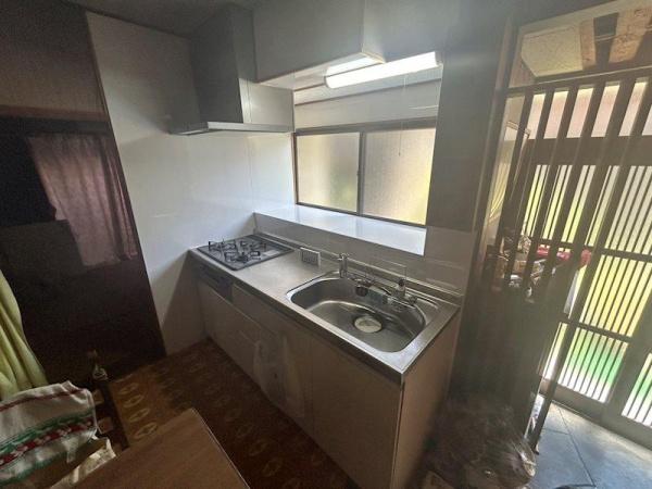 大津市本宮２丁目の中古一戸建て