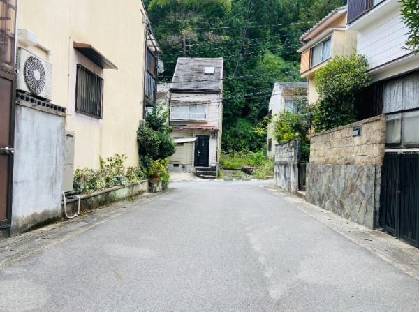 京都市山科区四ノ宮行者谷の中古一戸建て