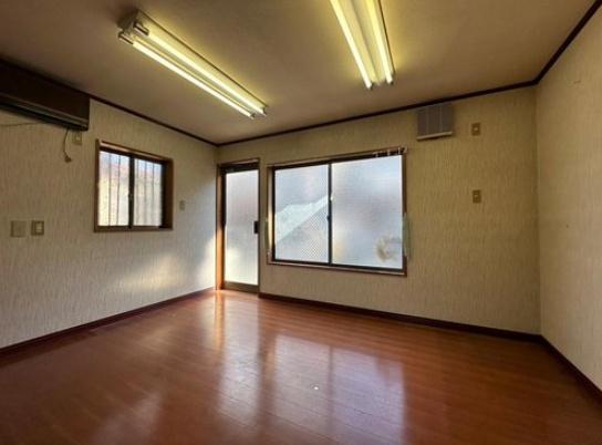 大津市里３丁目の中古一戸建て