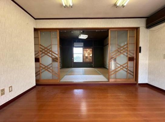 大津市里３丁目の中古一戸建て