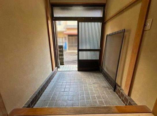 大津市里３丁目の中古一戸建て